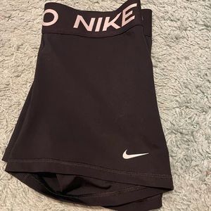 black Nike pro spandex size large